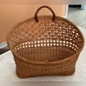 Handwoven Wicker Storage Basket with Carry Handle - Natural Brown